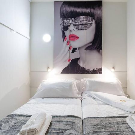 Incredible Luxury Location In Puerto Banus Beach For Families Marbella Luaran gambar