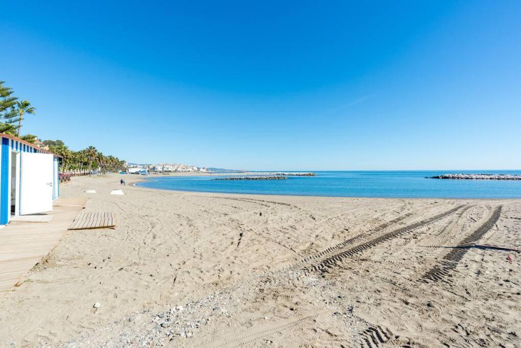 Incredible Luxury Location In Puerto Banus Beach For Families Marbella Luaran gambar