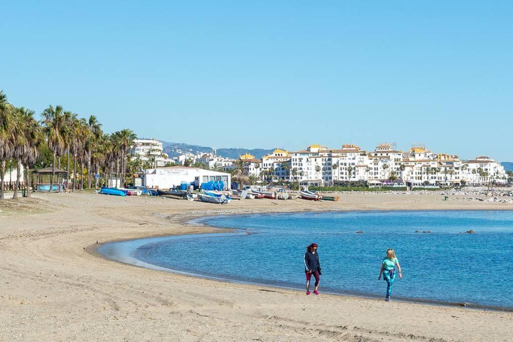 Incredible Luxury Location In Puerto Banus Beach For Families Marbella Luaran gambar