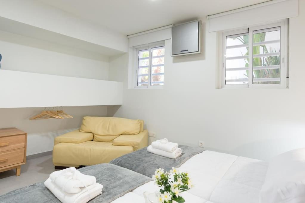 Incredible Luxury Location In Puerto Banus Beach For Families Marbella Luaran gambar