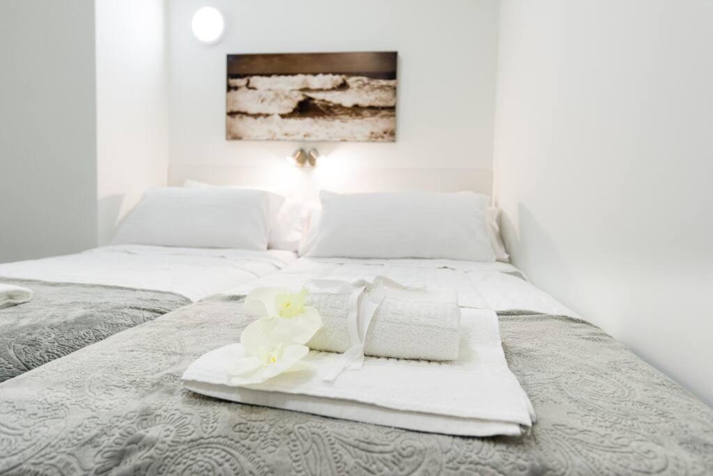 Incredible Luxury Location In Puerto Banus Beach For Families Marbella Luaran gambar
