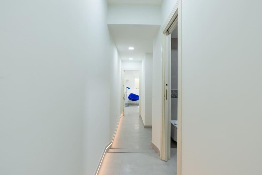 Incredible Luxury Location In Puerto Banus Beach For Families Marbella Luaran gambar