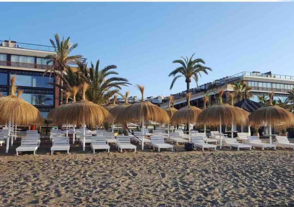 Incredible Luxury Location In Puerto Banus Beach For Families Marbella Luaran gambar